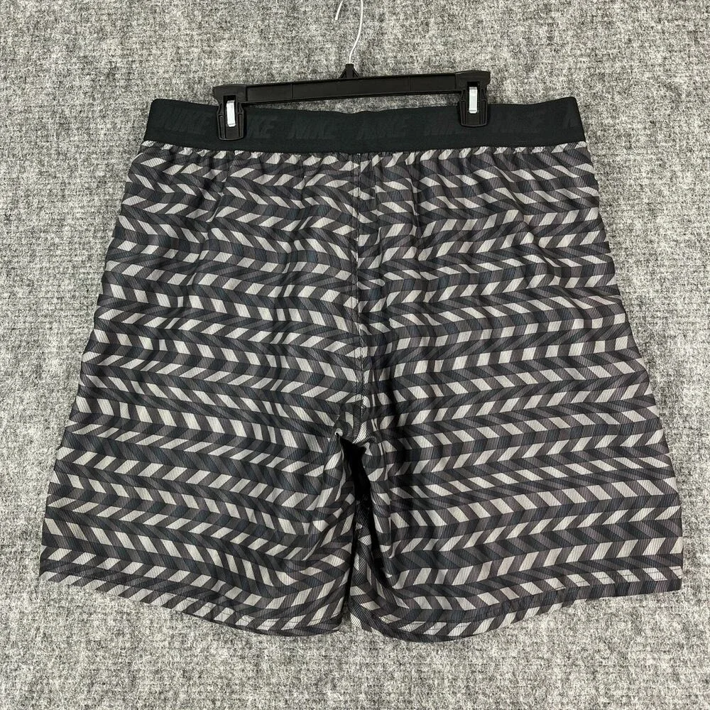 NIKE Shorts Mens Extra Large Bathing Suit Board Swim Trunks Casual Bottoms Lined